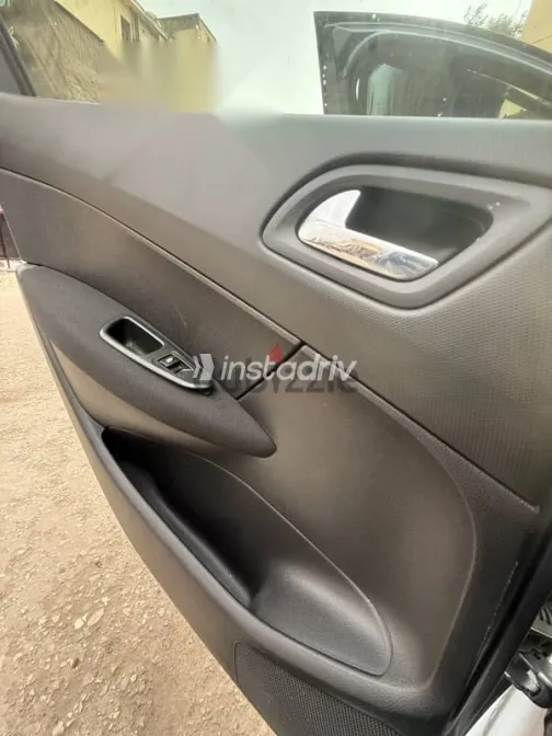 بيجو 308 2011 فضي مستعملة للبيع - 3