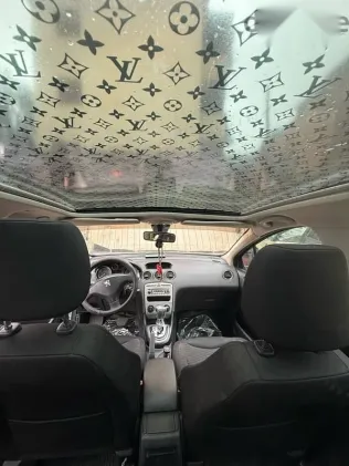 بيجو 308 2011 فضي مستعملة للبيع