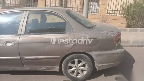 Kia Sephia 2003 Gold Used for Sale - 6