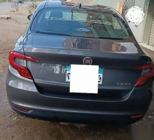 فيات تيبو 2021 رمادي مستعملة للبيع - 2