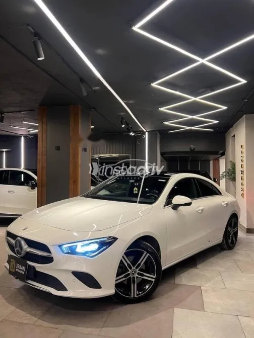 مرسيدس CLA 200 2022 أبيض مستعملة للبيع - 7