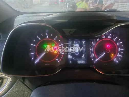 شيرى اريزو 5 2020 أبيض مستعملة للبيع - 9