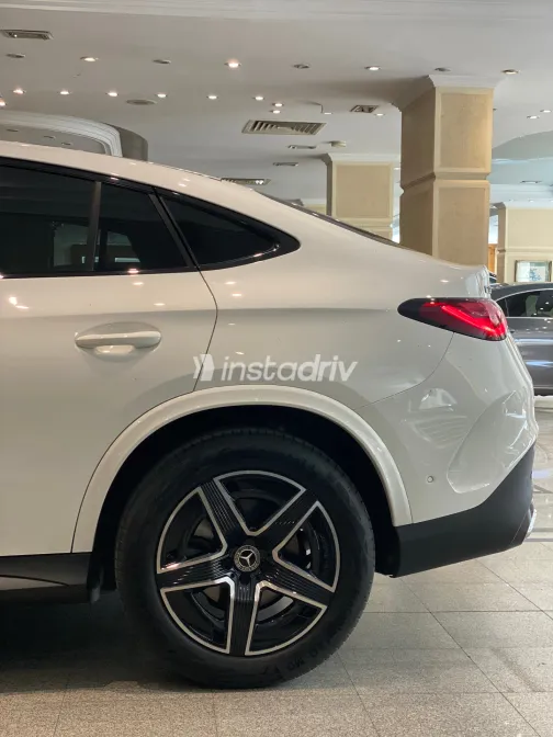 مرسيدس GLC 200 2024 أبيض مستعملة للبيع - 4