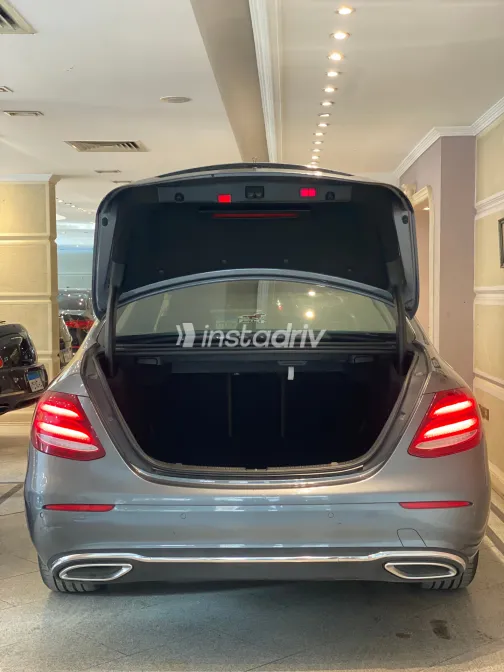 مرسيدس E 200 2020 أبيض مستعملة للبيع - 6