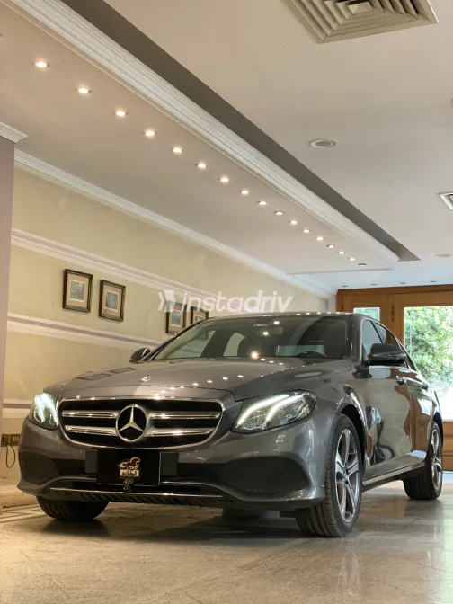 مرسيدس E 200 2020 أبيض مستعملة للبيع - 7