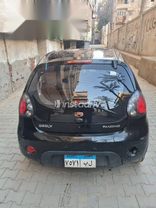 جيلي باندينو 2015 أسود مستعملة للبيع - 1