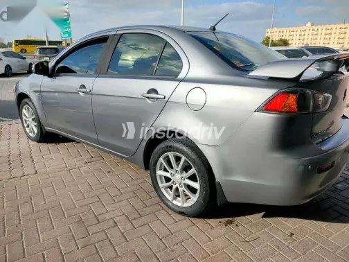 ميتسوبيشي لانسر 2016 رمادي مستعملة للبيع - 2