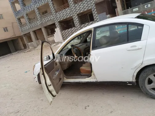 اسبيرانزا A516 2010 أبيض مستعملة للبيع - 4