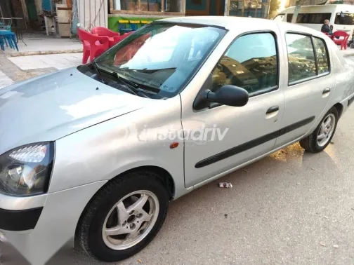 رينو كليو 2003 فضي مستعملة للبيع - 2