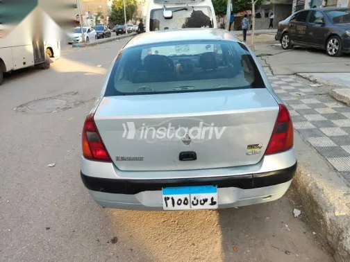 رينو كليو 2003 فضي مستعملة للبيع - 3