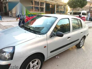 رينو كليو 2003 فضي مستعملة للبيع