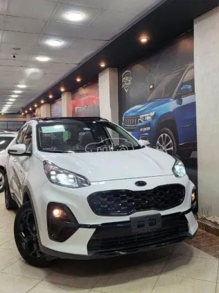 كيا سبورتاج 2022 أبيض مستعملة للبيع
