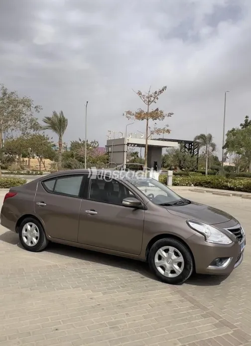 Nissan Sunny 2021 White Used for Sale - 2