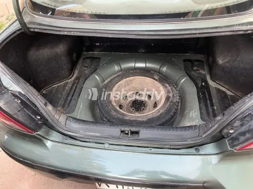 كيا ريو 2001 أخضر مستعملة للبيع - 5