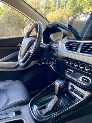 Chevrolet Captiva 2021 White Used for Sale