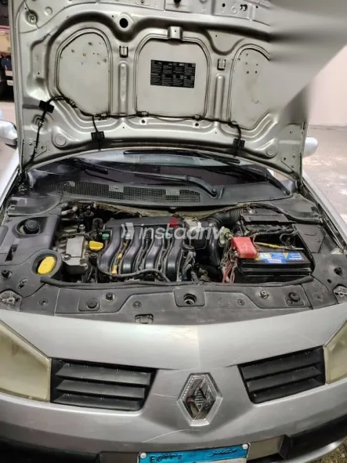Renault Megane 2006 Silver Used for Sale - 2
