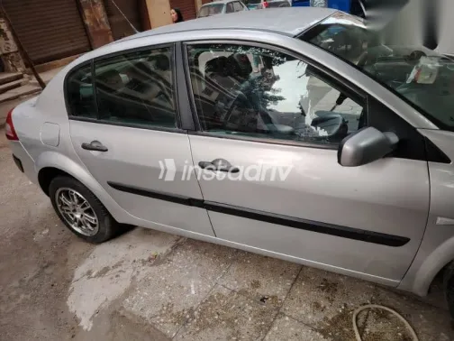 Renault Megane 2006 Silver Used for Sale - 3