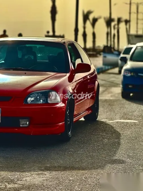 هوندا سيفك 1998 أحمر مستعملة للبيع - 8