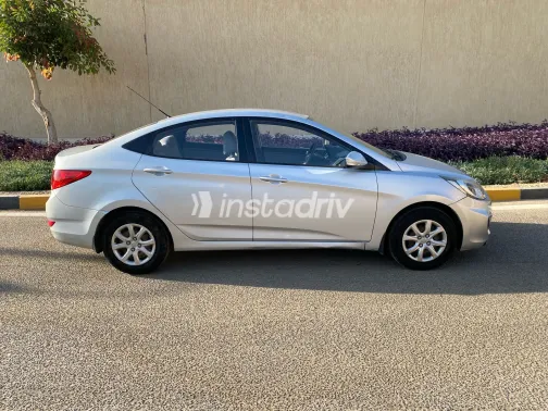 Hyundai Accent 2014 White Used for Sale - 4