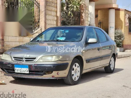 سيتروين كسارا 2000 بني مستعملة للبيع - 1