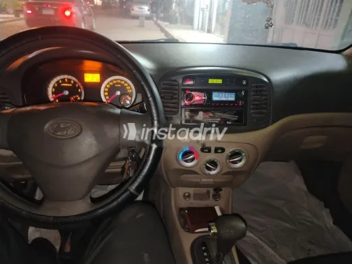 هيونداي اكسنت 2009 أسود مستعملة للبيع - 7