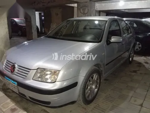 فولكس فاغن بورا 2000 فضي مستعملة للبيع - 9