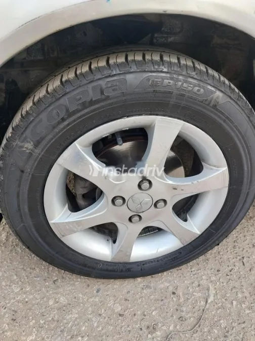 ميتسوبيشي لانسر 2007 ذهبي مستعملة للبيع - 3