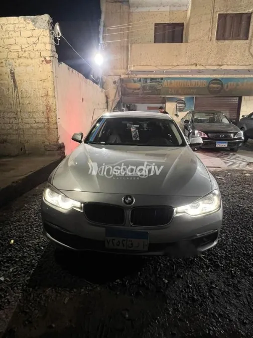 BMW 318 2018 White Used for Sale - 3