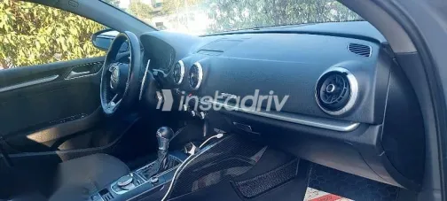 اودي A3 2019 رمادي مستعملة للبيع - 10