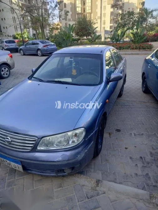 نيسان صنى 2008 أزرق غامق مستعملة للبيع - 1