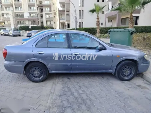 نيسان صنى 2008 أزرق غامق مستعملة للبيع - 4