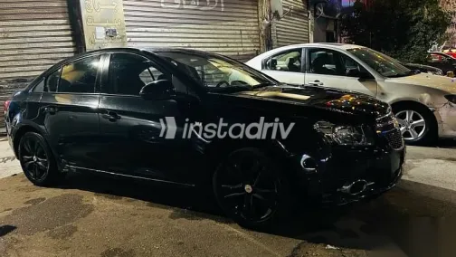 شيفروليه كروز 2010 أسود مستعملة للبيع - 3