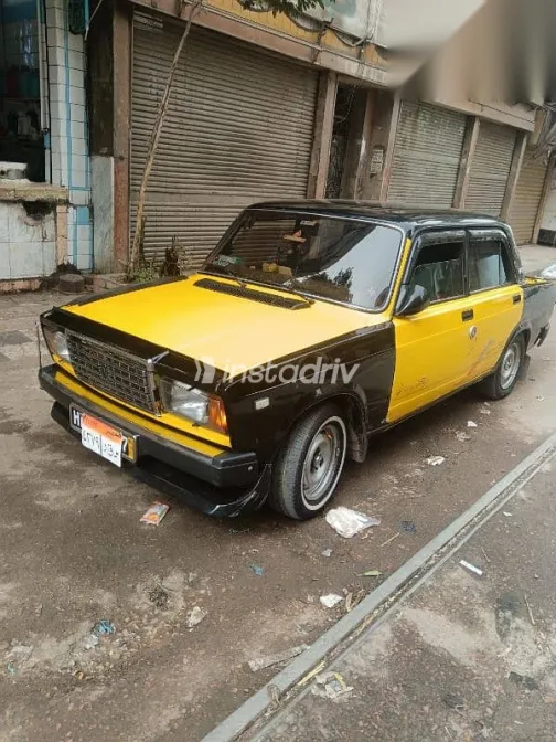 لادا 2107 2007 أصفر مستعملة للبيع - 2