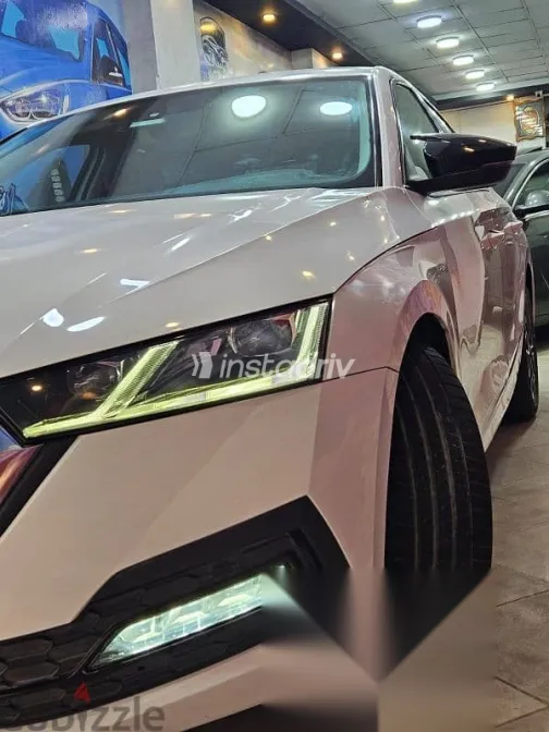 سكودا اوكتافيا 2021 أبيض مستعملة للبيع - 2