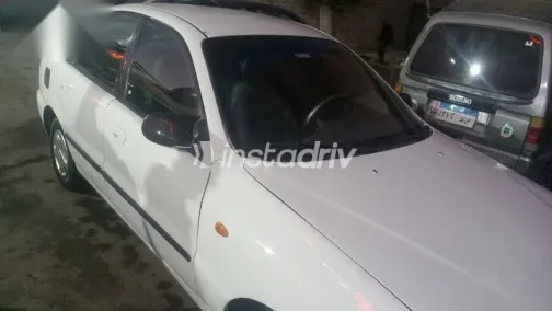 شيفروليه لانوس 2011 أبيض مستعملة للبيع - 4