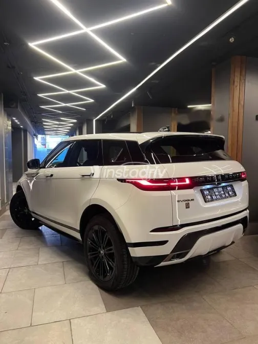 Land Rover Range Rover 2025 White Used for Sale - 9