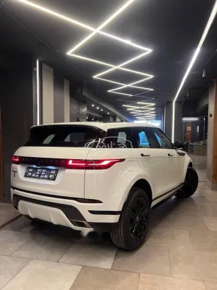 Land Rover Range Rover 2025 White Used for Sale