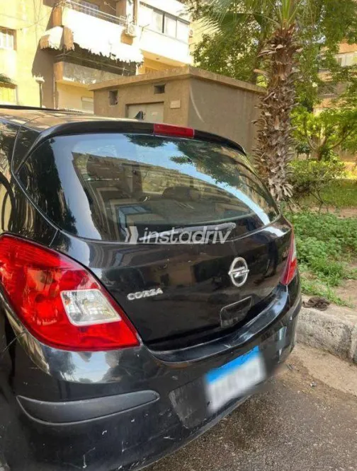 Opel Corsa 2013 White Used for Sale - 1