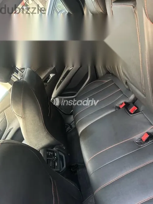 بيجو 3008 2021 فضي مستعملة للبيع - 7