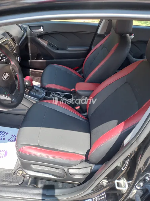 Kia Cerato 2018 White Used for Sale - 2