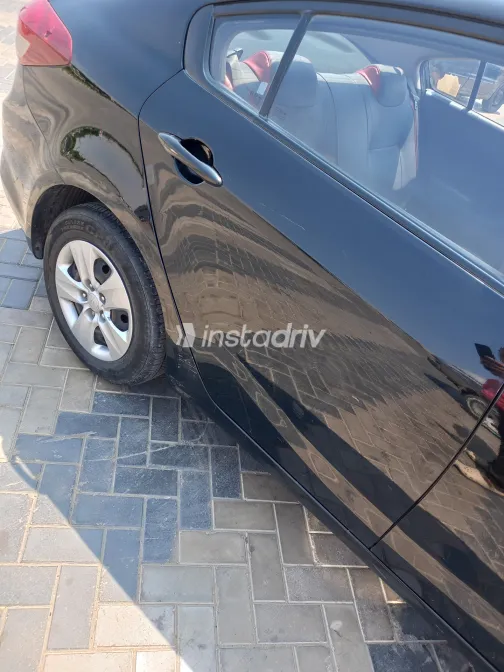 Kia Cerato 2018 White Used for Sale - 10