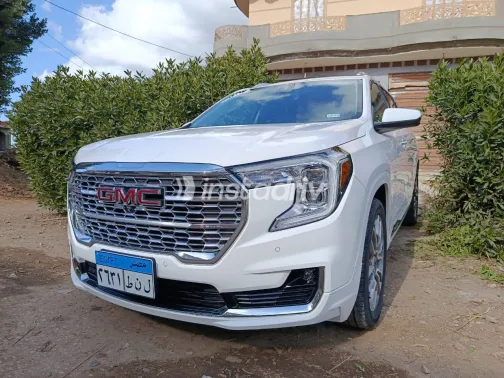 Gmc Terrain 2022 White Used for Sale - 5