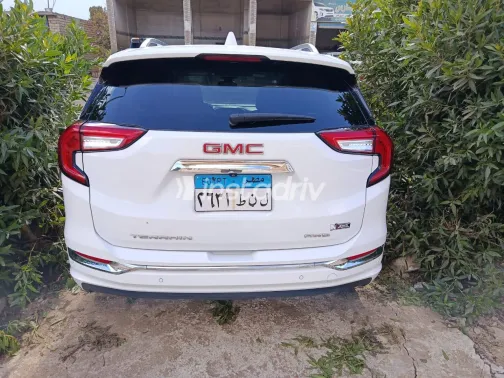 Gmc Terrain 2022 White Used for Sale - 7