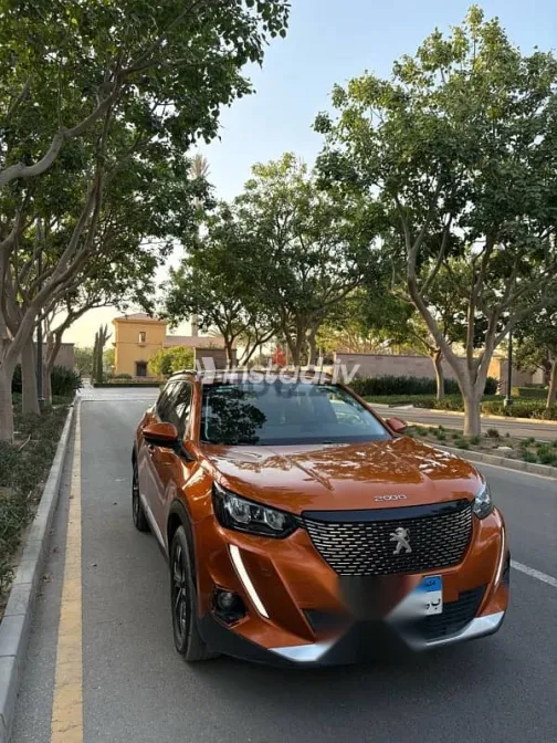 Peugeot 2008 2022 Orange Used for Sale - 2