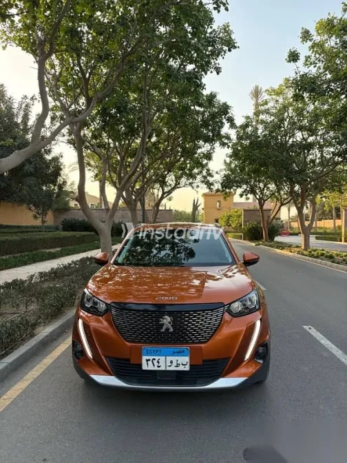Peugeot 2008 2022 Orange Used for Sale - 3