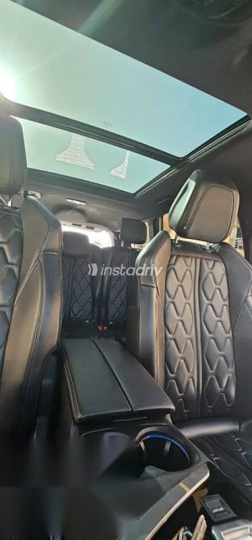 Peugeot 5008 2019 White Used for Sale - 5