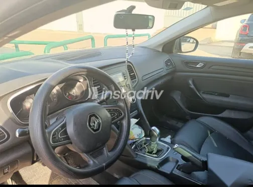 Renault Megane 2020 Gold Used for Sale - 6