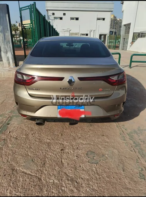 Renault Megane 2020 Gold Used for Sale - 8