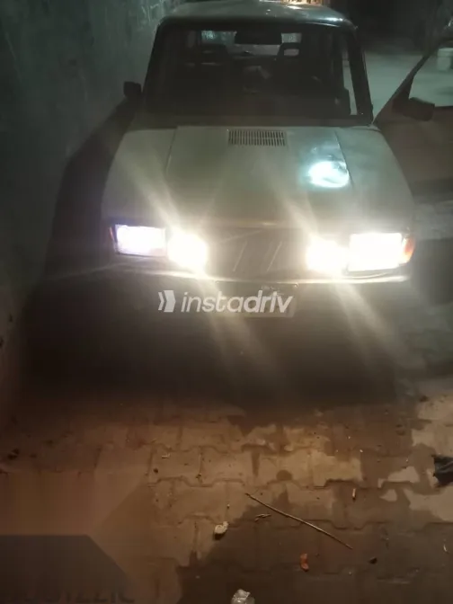 فيات 127 1985 أصفر مستعملة للبيع - 1