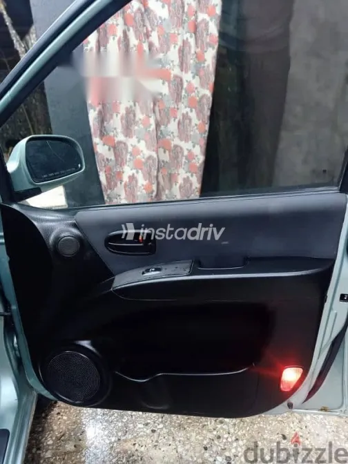 هيونداي ماتريكس 2003 فضي مستعملة للبيع - 2